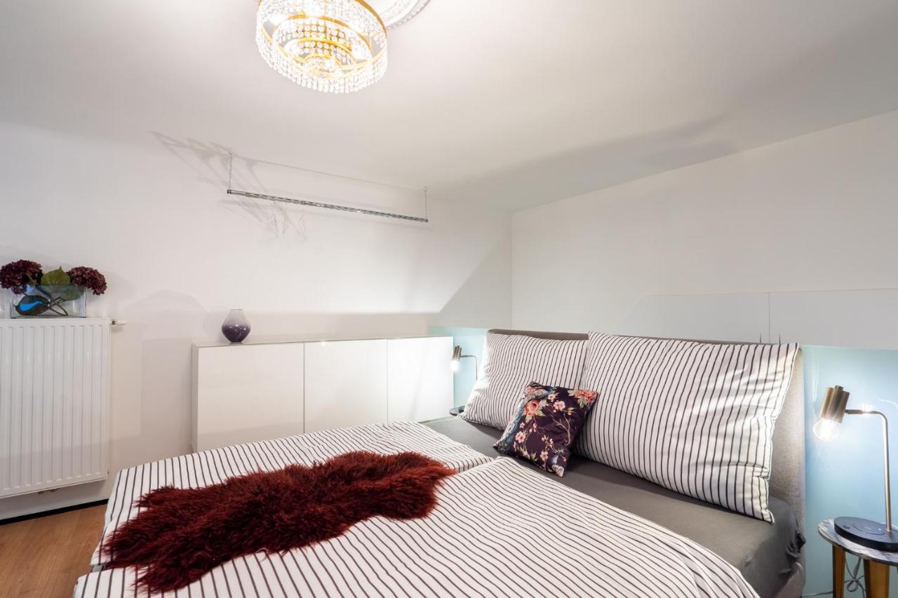 The Kiss - Luxurioeses City Loft Am Naschmarkt فيينا المظهر الخارجي الصورة